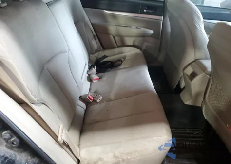 2010 Subaru Outback 2.5I Premium из США, поврежденный, VIN 4S4BRBCC2A3363735